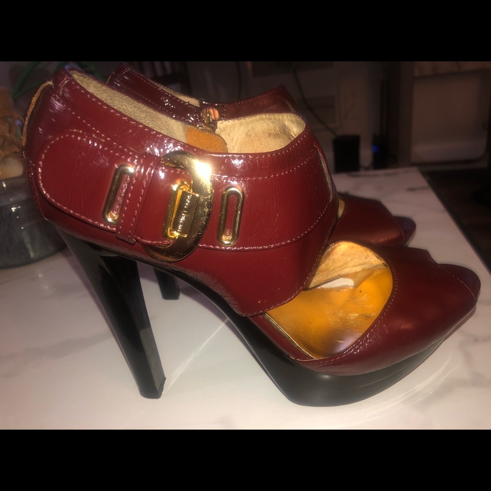 Michael Kors Heels Burgendy - Size 8 - 4 Inch Heel